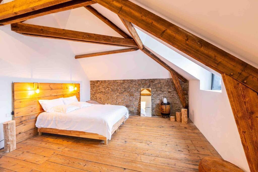 Maison, Appartement Type Triplex Atypique De Charme Saint-Brieuc Luaran gambar